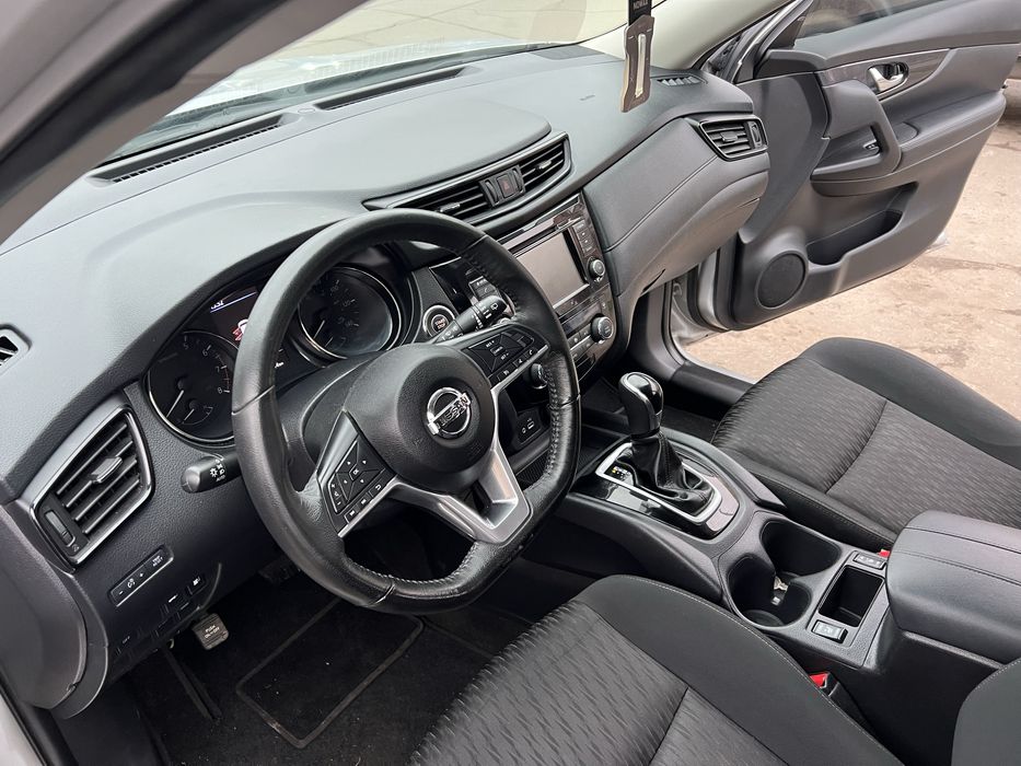 Nissan Rogue SV 2018p Нісан рог