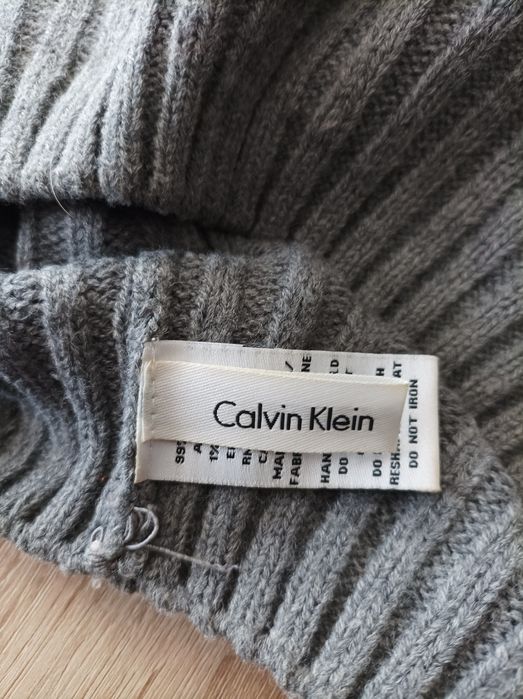 Beret Calvin Klein