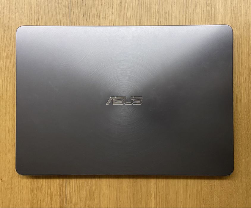 Asus Zenbook 14 Intel I5