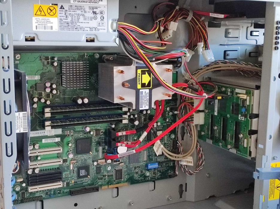 Serwer HP ProLiant ML310 G5 4GB RAM