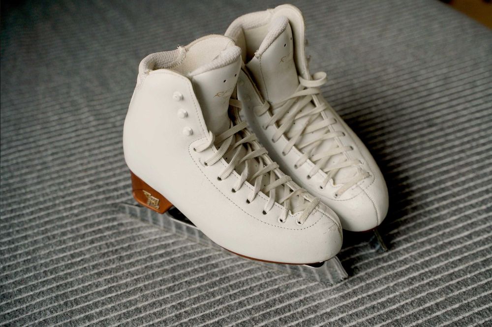 Łyżwy figurowe Risport RF Light 220 + Mark IV