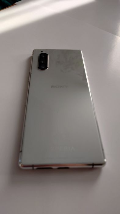 Telefon Sony Xperia 5
