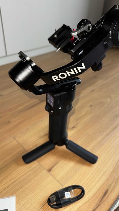 DJI RS3 mini gimbal