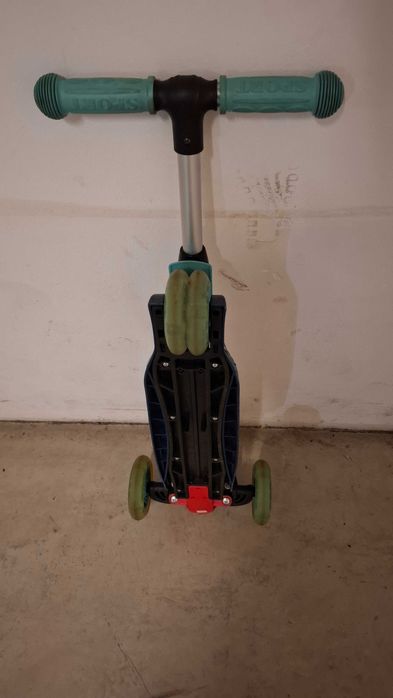 Hulajnoga trzykołowa, Toyz Carbon