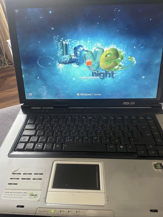Продам ноутбук ASUS
