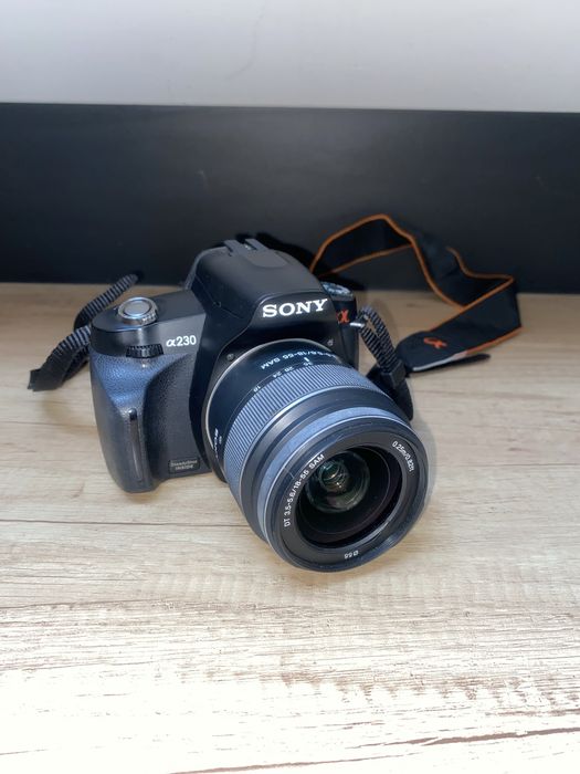 Aparat lustrzanka Sony Alpha 230 używana