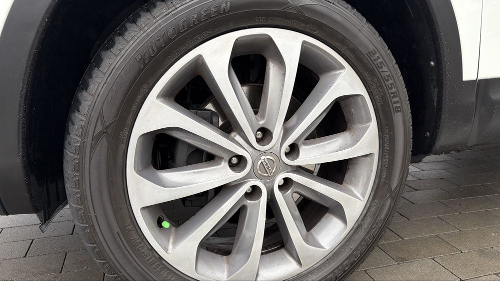 Nissan Qashqai TEKNA 1.6 дизель