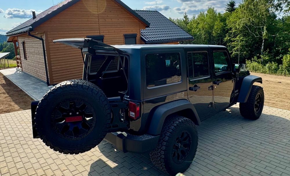 Jeep Wrangler JEEP WRANGLER 3,6 V6 284 KM - Niski przebieg - Super stan - Okazja !!!