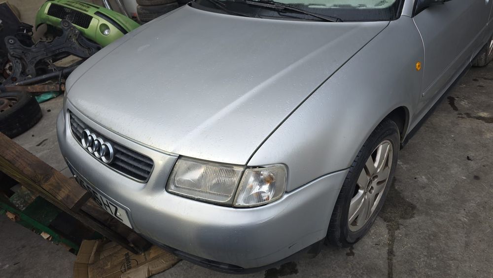 Frente completa Audi A3 8L