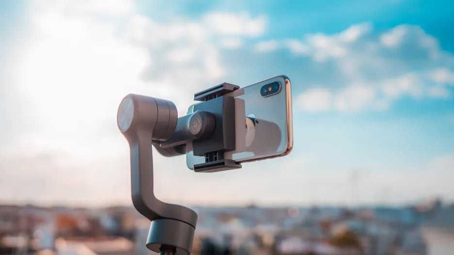 Gimbal FeiyuTech do smartfonów instagram filmy, wakacje