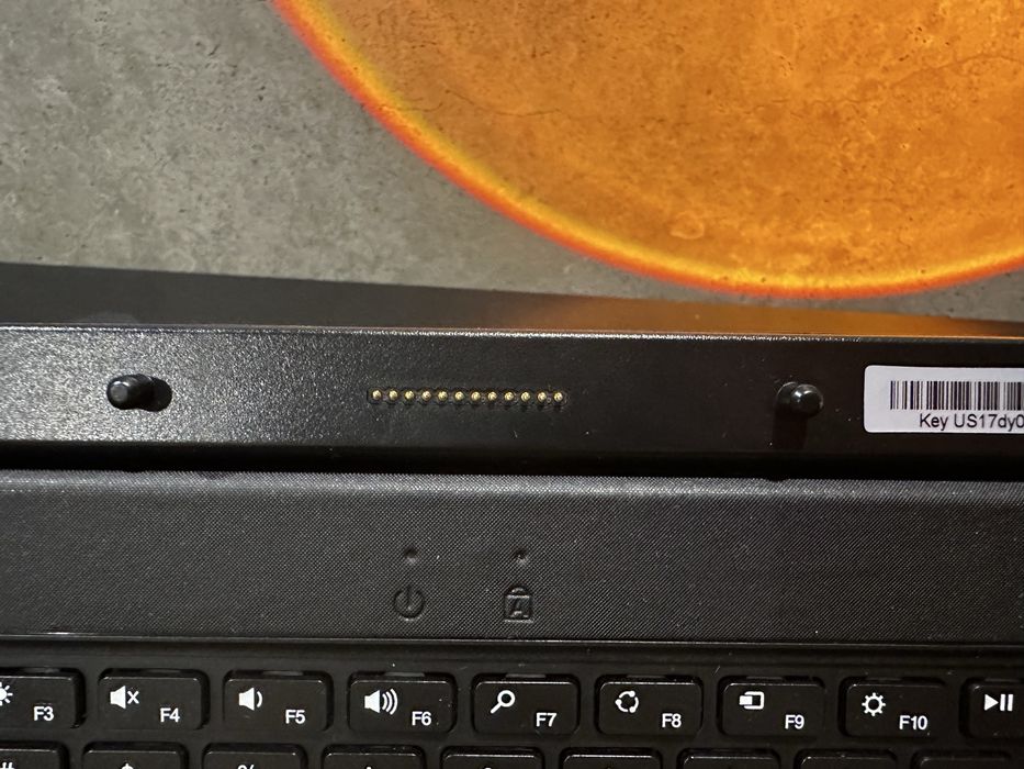 клавіатура до планшетаLenovo Keyboard Pack