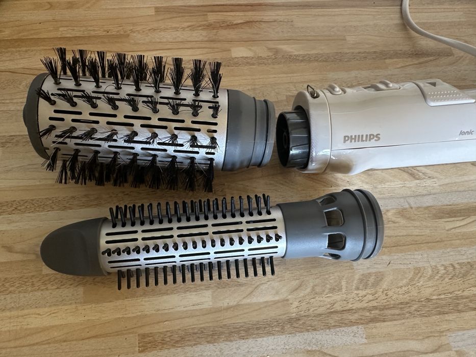 Фен-щітка Philips BHA710/00  (з дефектом)