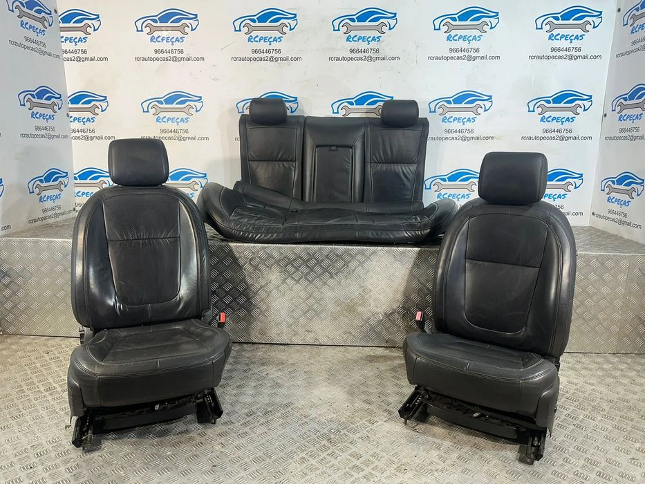Conjunto Bancos Eletricos Pele Perfurada Jaguar XF X250 2007 - 2015