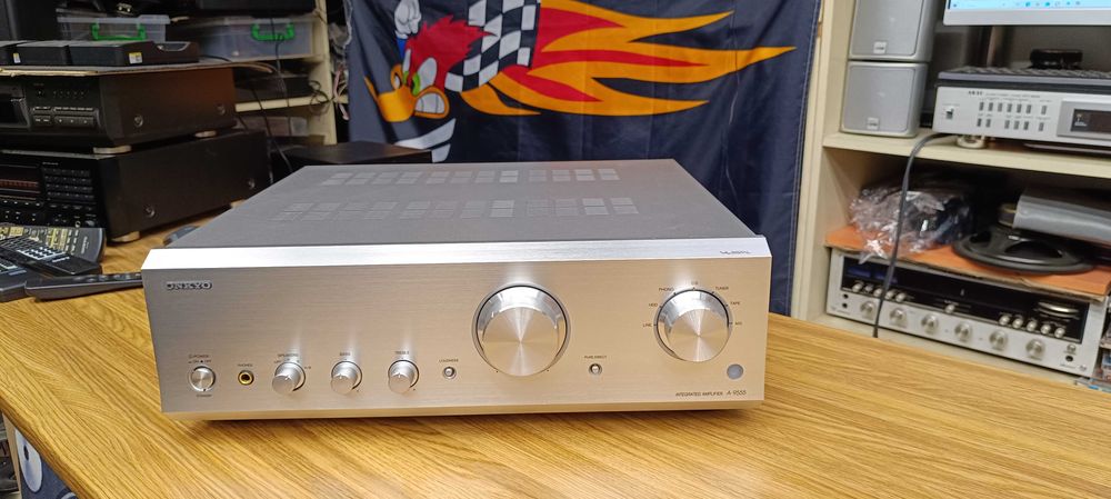 Усилитель  Onkyo A-9555 ( СТАН ! )