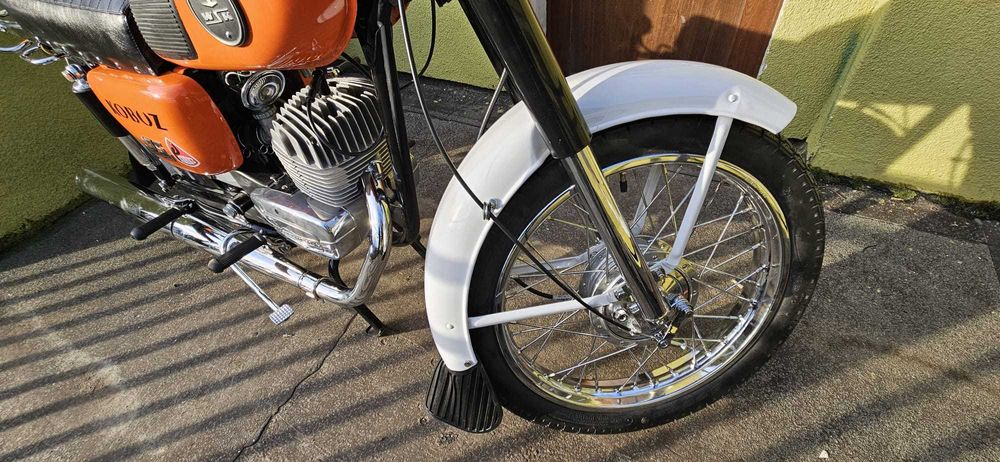 Sprzedam WSK 175 Kobuz  rok produkcji 1976