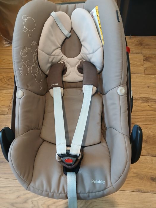 Baza FamilyFix z fotelikiem