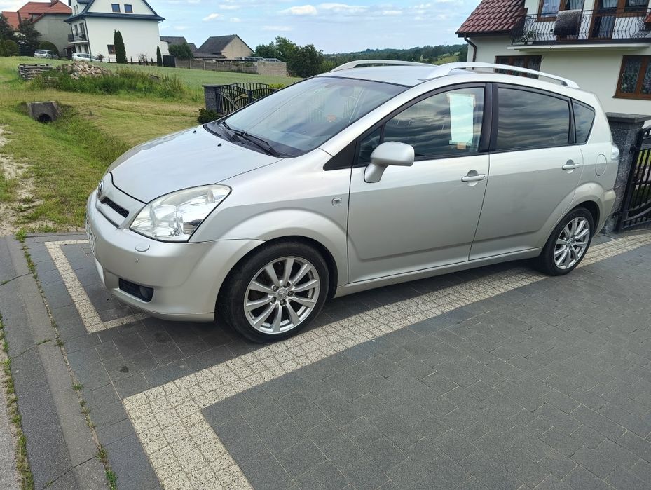 Toyota  Corolla Verso