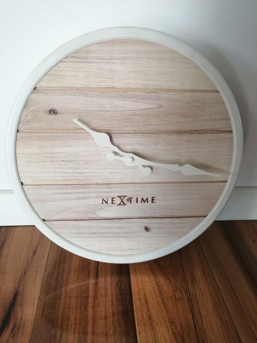 Zegar ścienny okrągły  NeXtime Plankt, śr 30cm