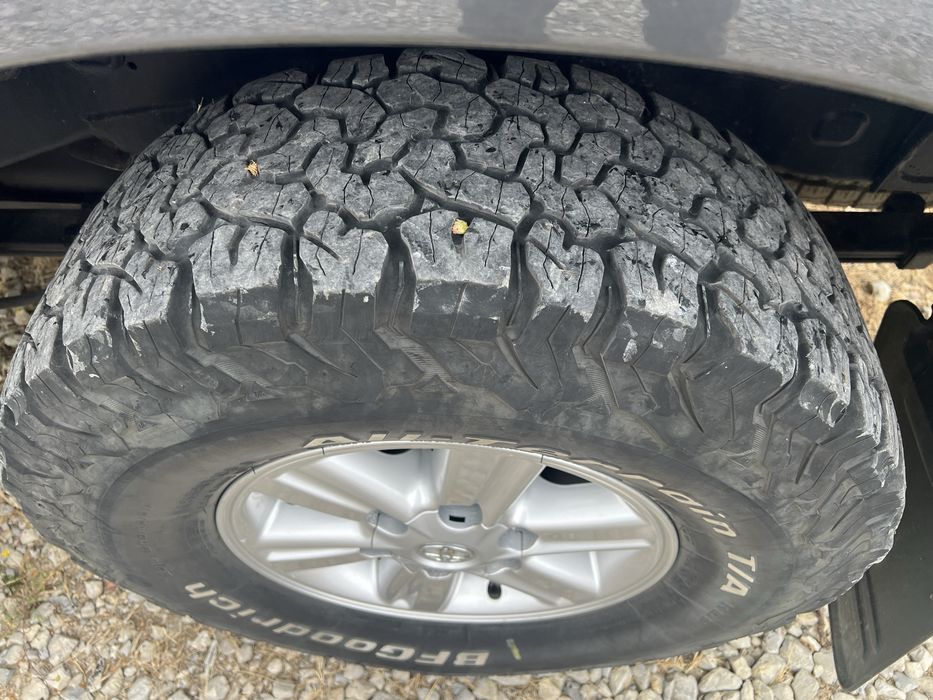 Toyota Hilux 3.0 D-4D ano 2012 – Motor Novo,