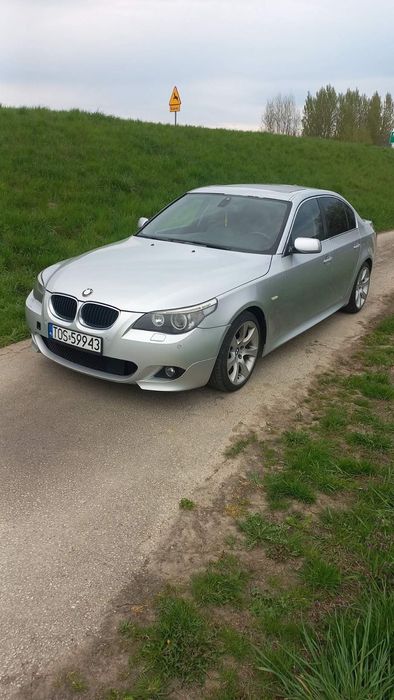 BMW Seria 5 BMW E60 530i z gazem