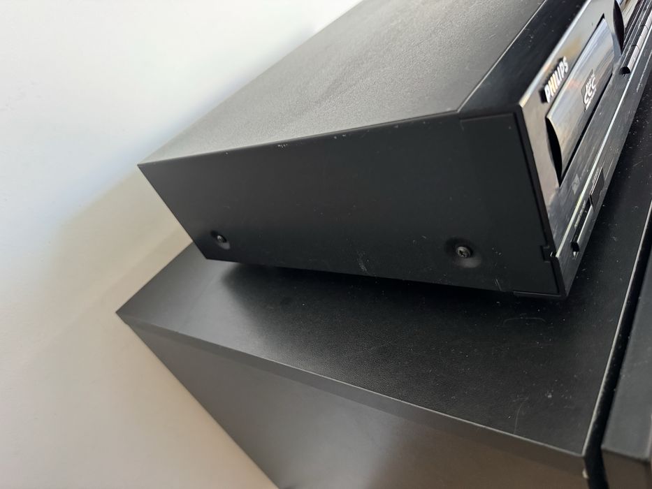 Magnetofon cyfrowy Philips DCC 600