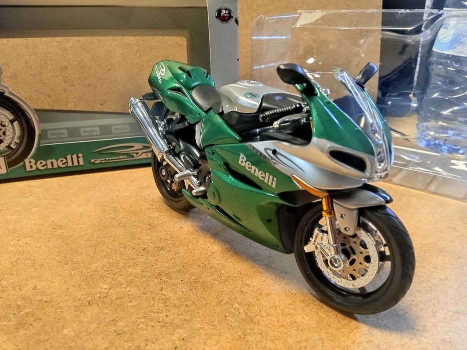 MAISTO 1/12 Motociclo Benelli Tornado-Tre 1130