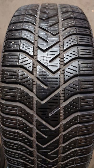 Зимние шины Pirelli Snowcontrol winter 210 serie 3 205/55 r16 комплект