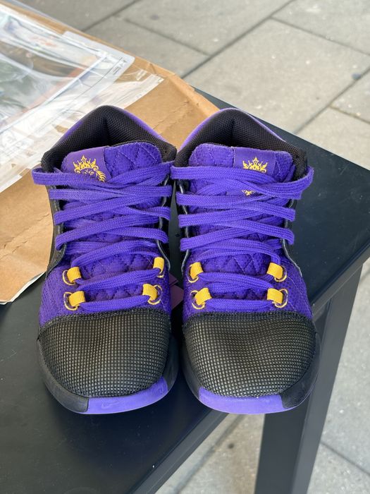 Tenis Nike Air Lebron James Tam.36
