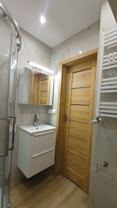 Apartament/ mieszkanie/ wynajem Oś.1000 lecia blok 3 w centrum+balkon - Widok 6