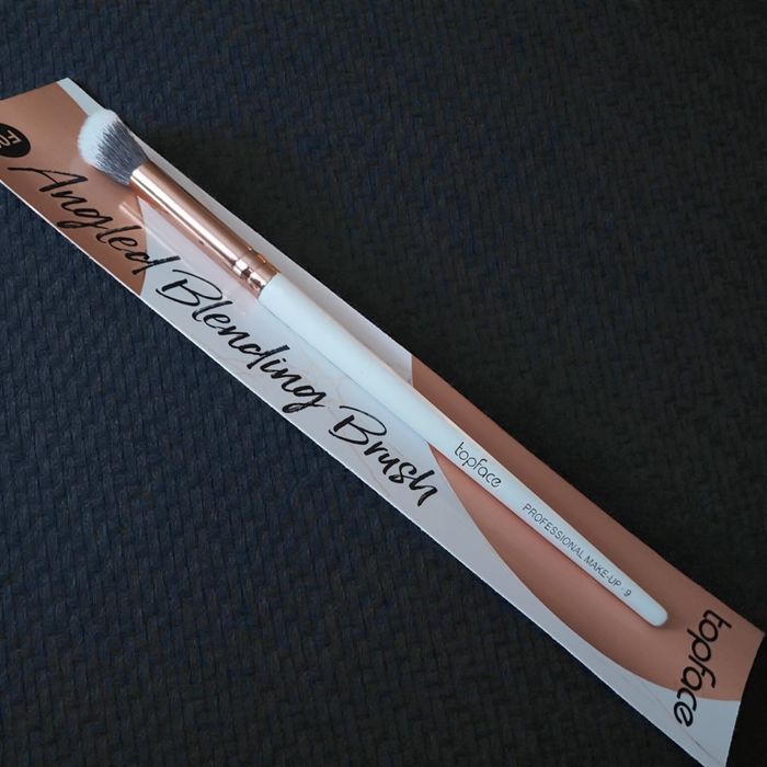 Topface Angled Blending Brush F09 – hit makijażu