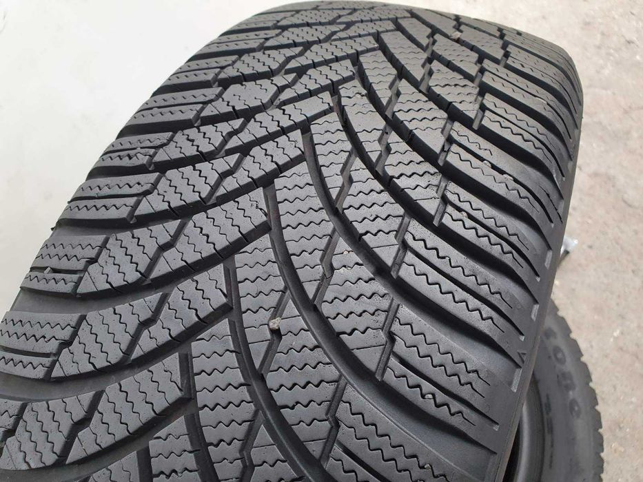 4x Firestone  Winterhawk 4 215/55r17   7,8mm