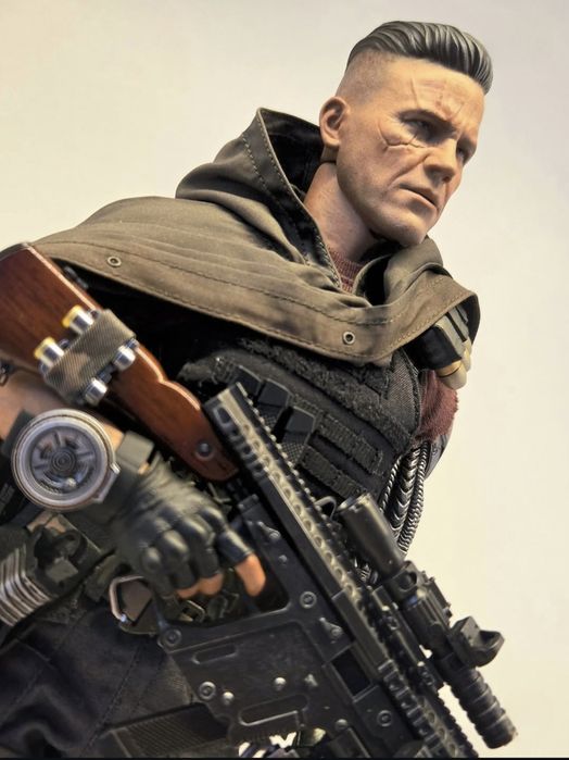 Cable / Deadpool - Hot Toys (Exclusive)
