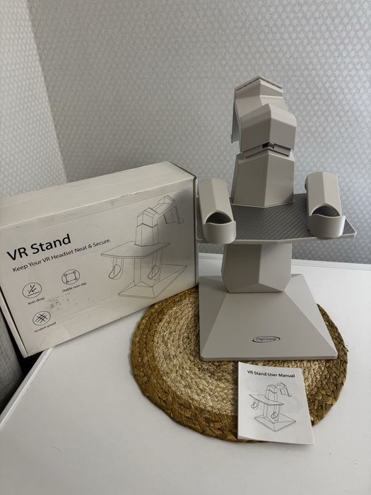 Підставка-тримач для VR гарнітур Quest 2 3 3s pro біла