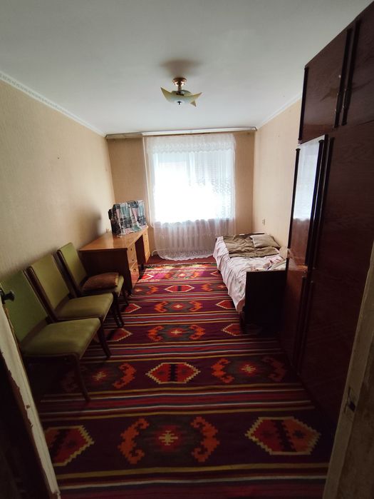 Продаж 3 кімнатної квартири в м. Канів