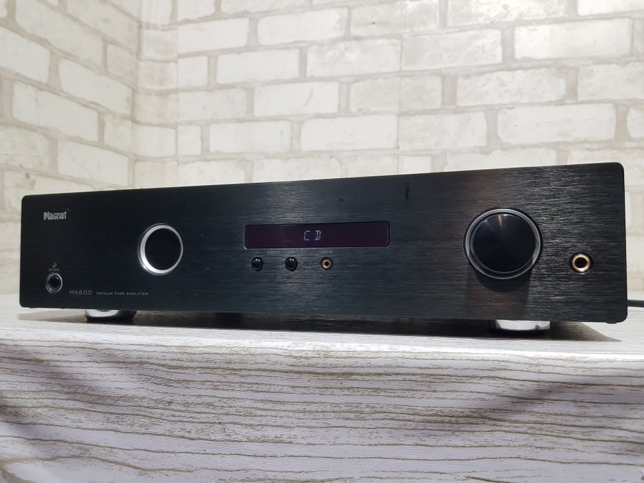 HI-End Стерео підсилювач MAGNAT MA-600, *2x150 Вт, Bluetooth, б/у з Ні