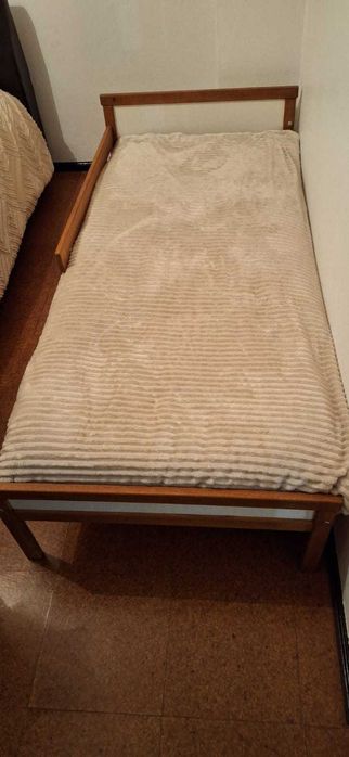 Cama criança e colchão
