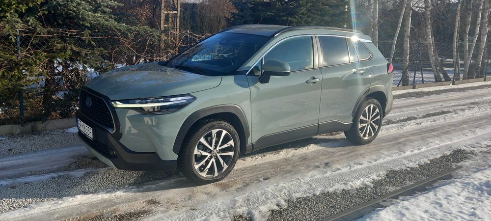 Toyota Corolla Cross 2,0 Hybrid 2025 rok 197 KM