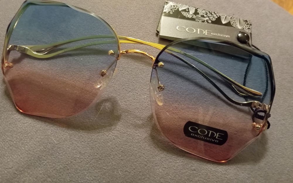 Okulary damskie przeciwsłoneczne Code Nowe
