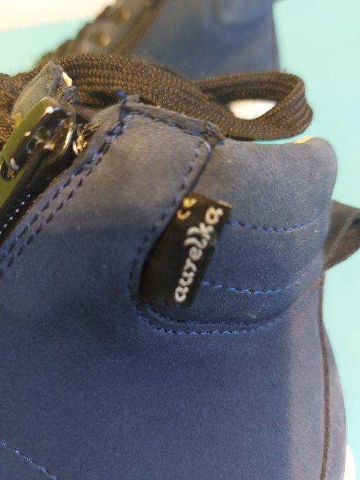 Buty jesienne granatowe