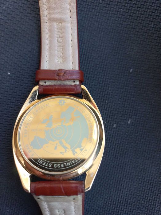 Рідкісний годинник с позолотою Junghans Mega (колекційний)