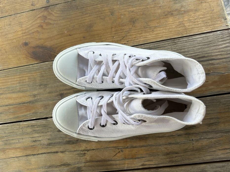 Converse all star білого кольору 37,5 розмір