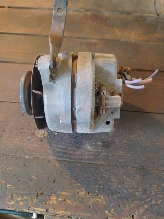 Генератор Москвич Таврія Славута Ваз