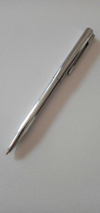 Canetas waterman + dourada 25€ cada