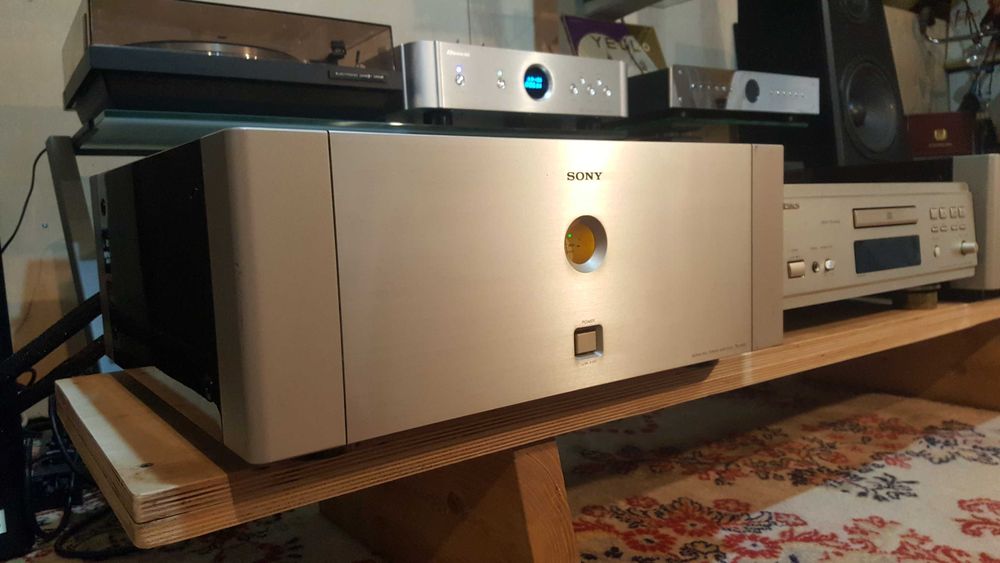 Wzmacniacz monobloki Sony TA-NR 1 rezerwacja