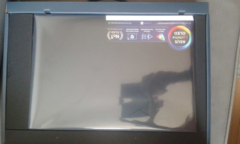 Laptop Asus Zennbook Nowy!!!