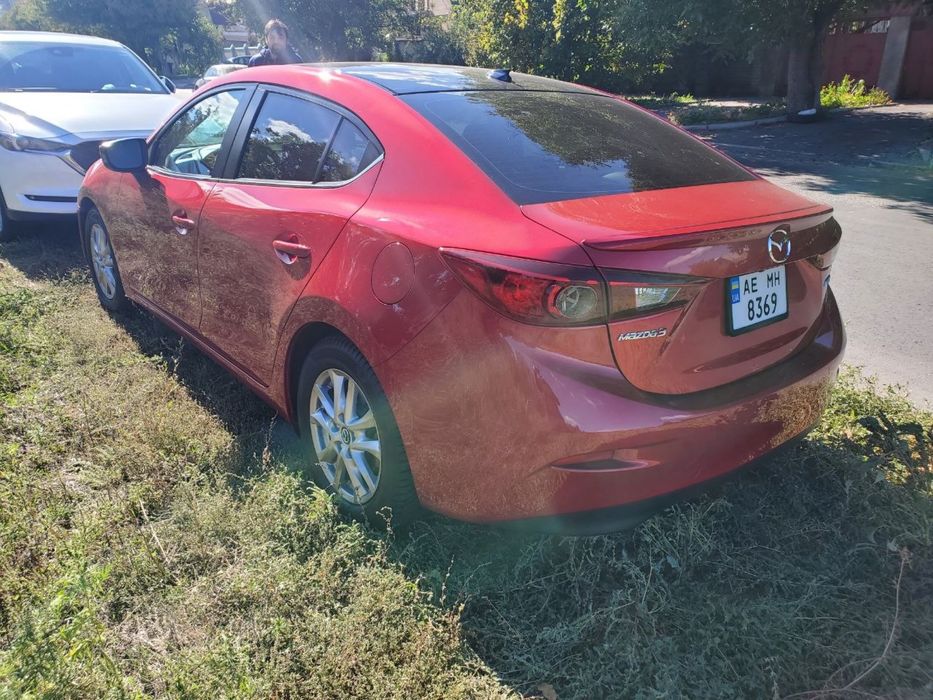 Mazda 3 седан комплектація Grand Touring