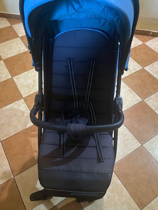 Прогулянковий візок Carello Bravo+