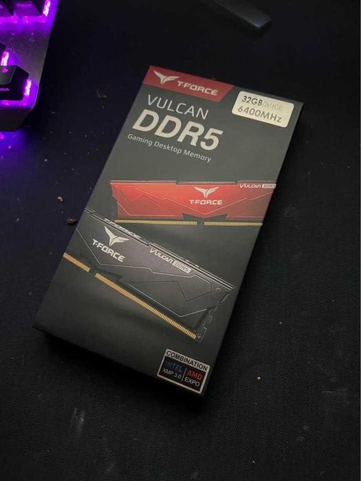 Memória RAM DDR6 T-FORCE Vulcan 6400MHZ 32GB