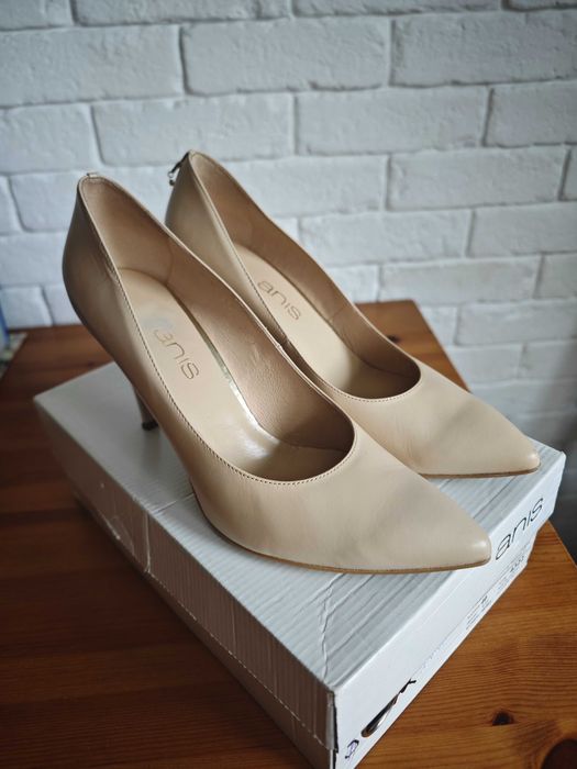 Szpilki Anis skórzane beżowe rozmiar 40