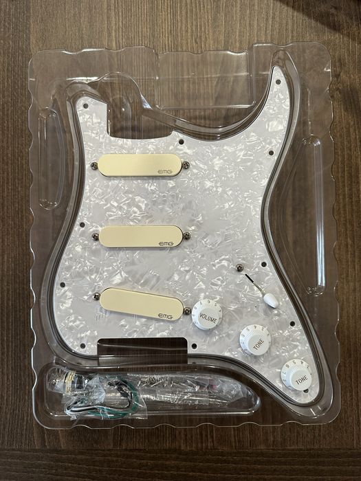 Pickguard EMG DG20 (como nova)